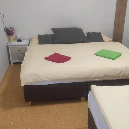 Gæstehus Plischke 3*